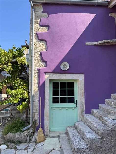 Pasje prijazna nastanitev v naravi