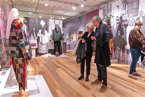 Balijski zdravilec med obredom