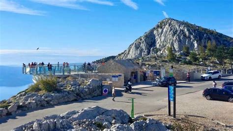 Panoramski razgled z gorovja Biokovo na Makarsko riviero