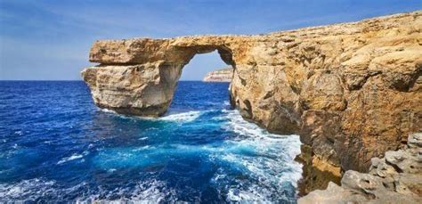 Azurno okno na Gozu (pred zrušitvijo)